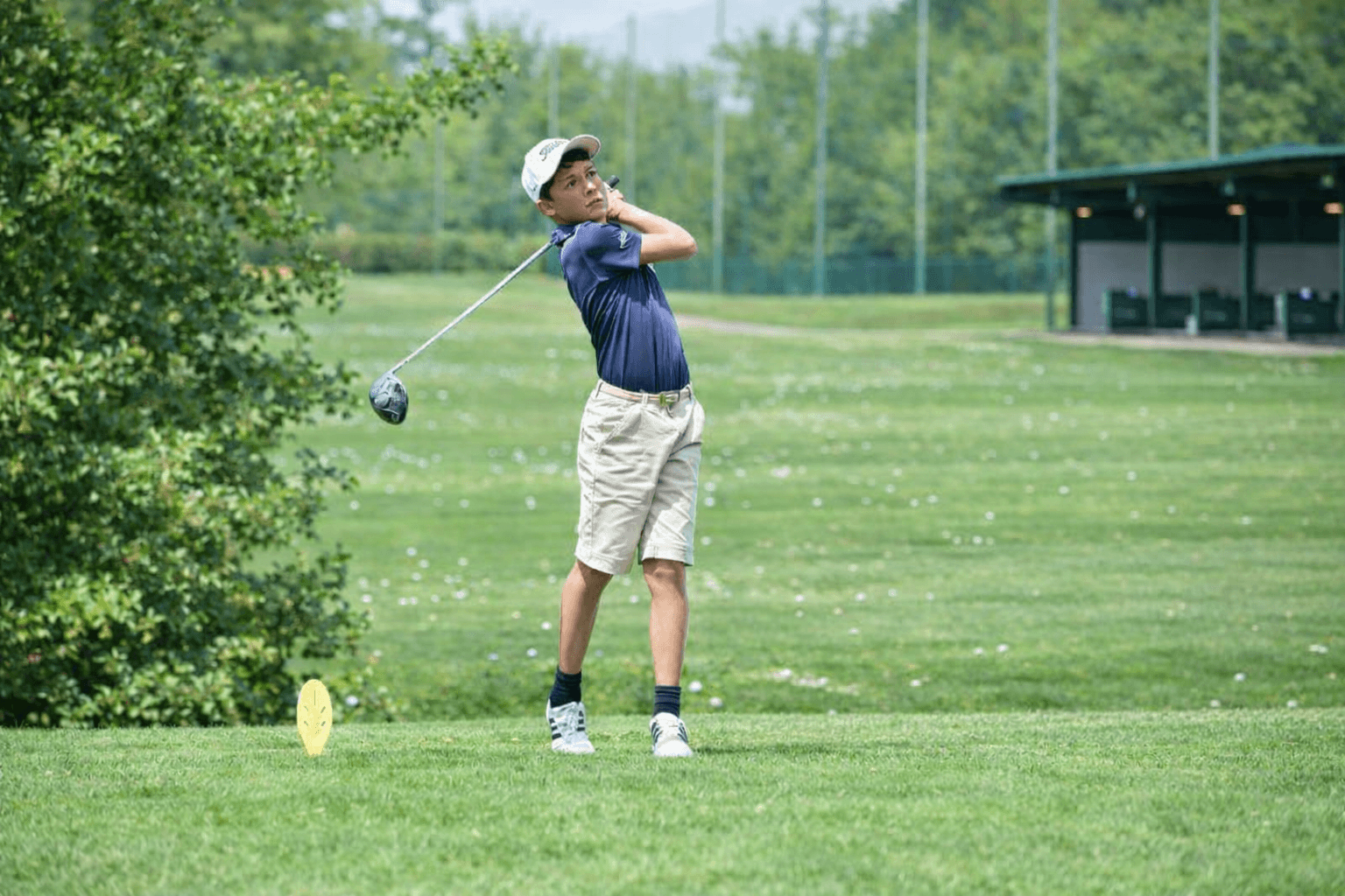Victor Delmas sur le parcours de golf